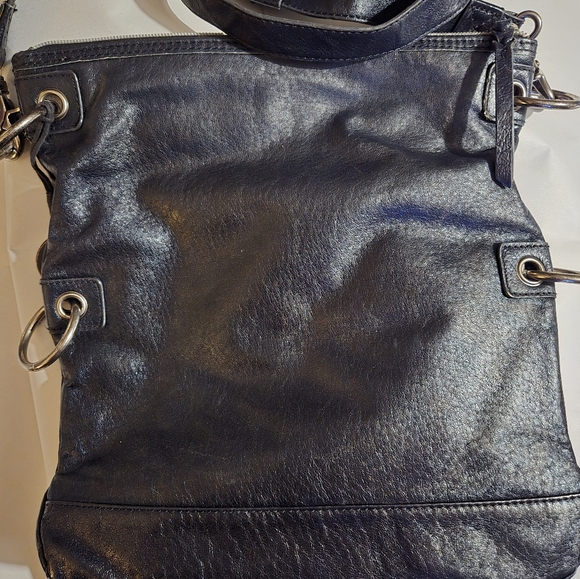Black Leather Shoulder Bag ( The Sak ) - Picture 2 of 3